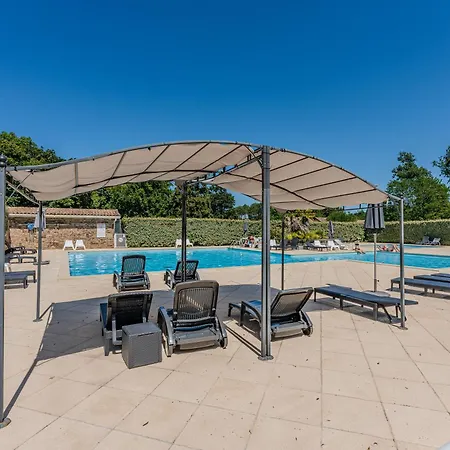 De Reve Dans Un Parc Magique Salles (Gironde)